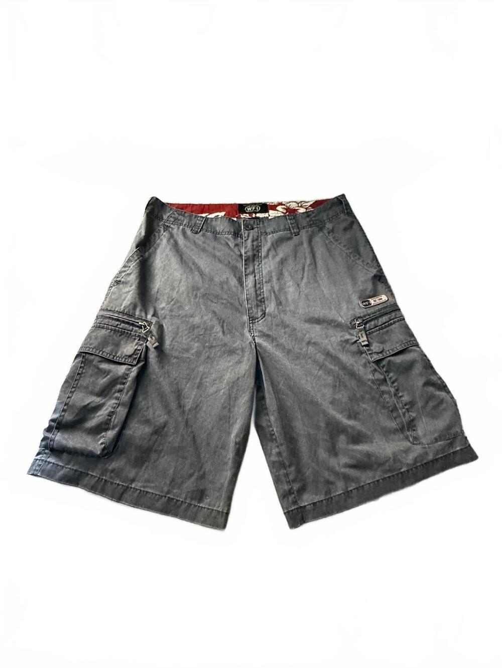 WF1 WearFirst Mens Cargo Shorts 34 Gray Tech Utility Zipper Pockets Y2K Skater